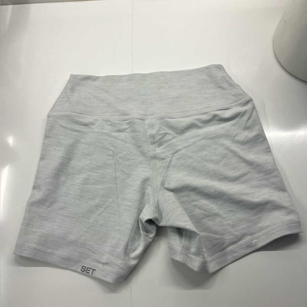 set active formcloud gray biker shorts NWOT